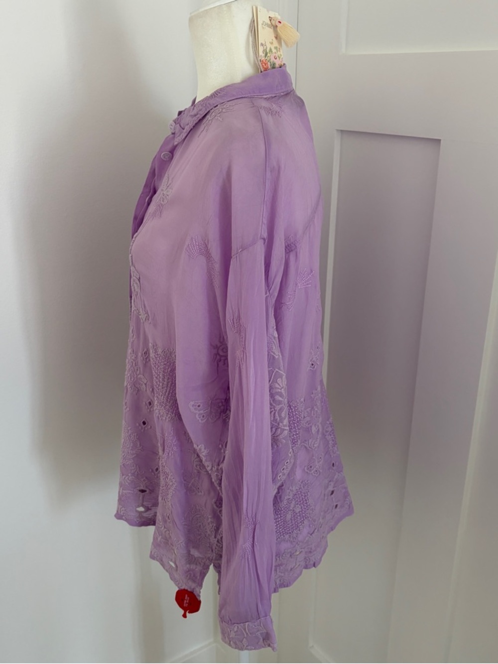 NWT Johnny Was Sz S Slim Audrey Blouse Purple Embroidered Cupra Rayon - Picture 2 of 8
